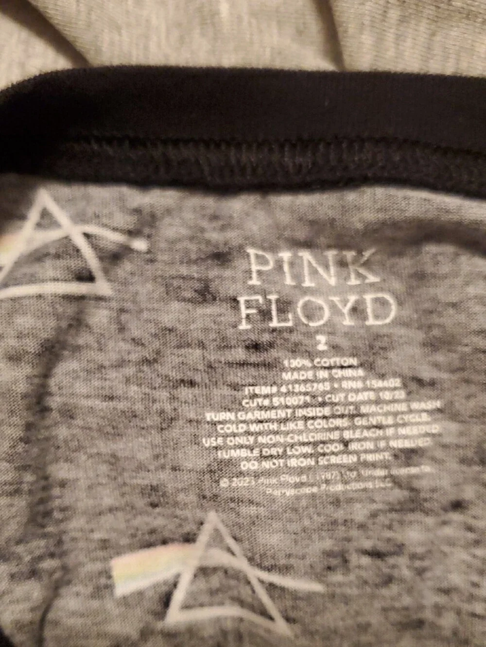 Torrid 2 (2x)  Black Graphic Pink Flyod Prism Tee with Rainbow Accents - Picture 2 of 3